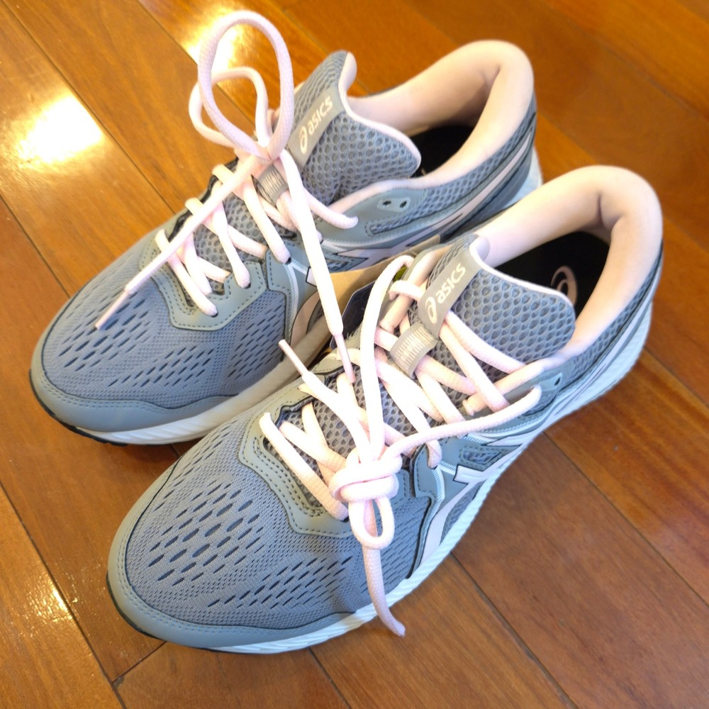 Asics Gel-Contend 7 Running Shoes Womens size 10.5 Grey Pink Mesh Sneakers